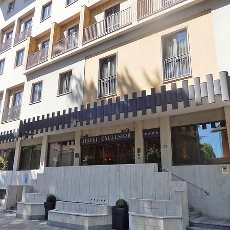 Hotel Excelsior Magenta Eksteriør billede